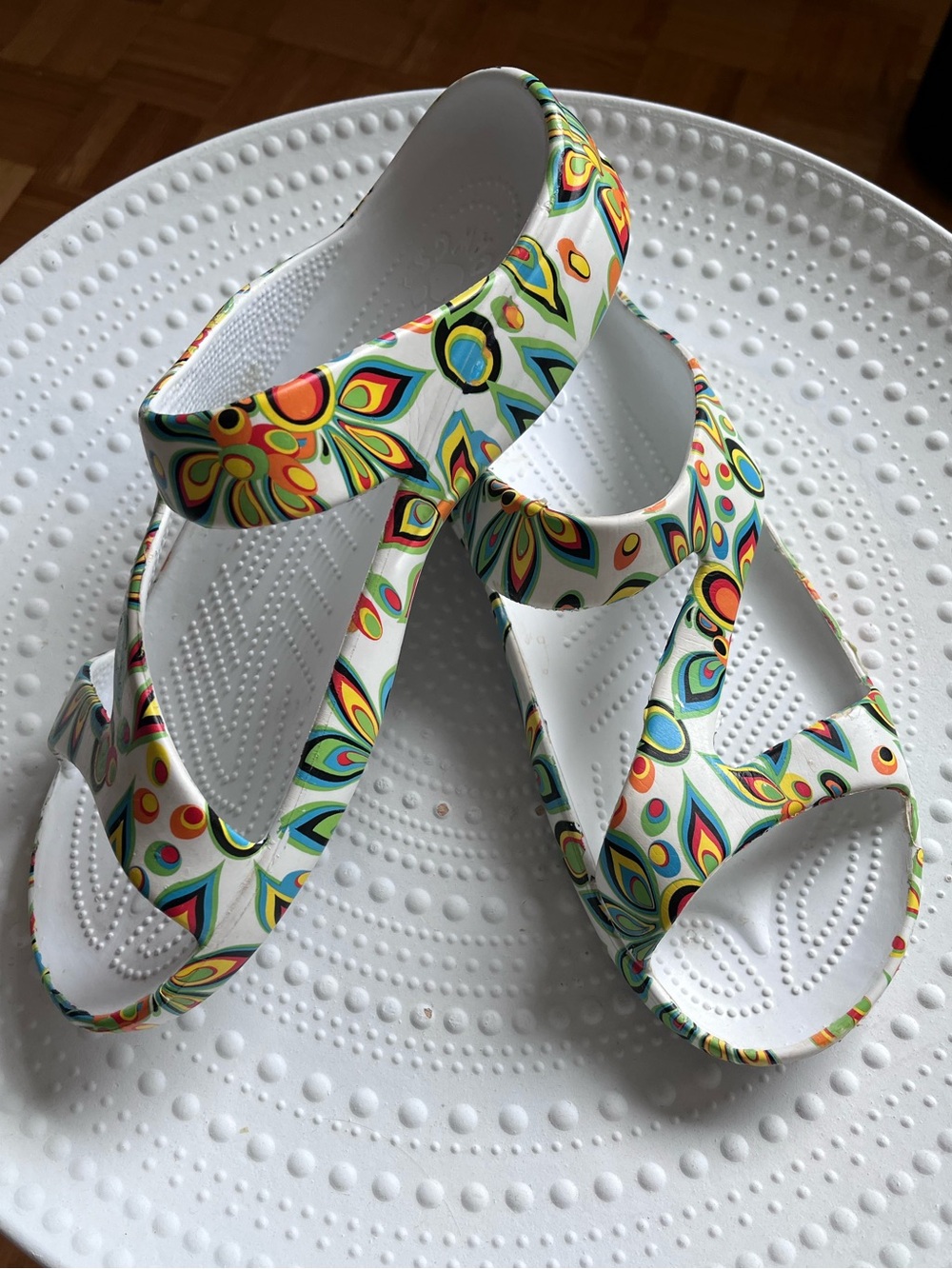 DAWGS Z Sandal Loudmouth Shagadelic Pattern Women’s size 11 Comfort Slip On Shoe